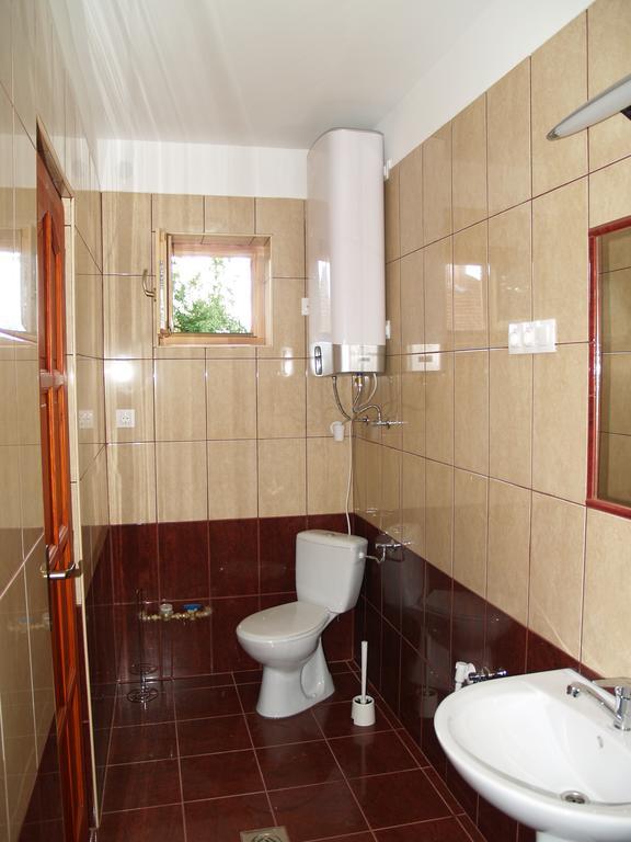 Liliom Apartman Gyula Εξωτερικό φωτογραφία