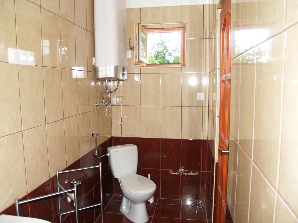 Liliom Apartman Gyula Εξωτερικό φωτογραφία